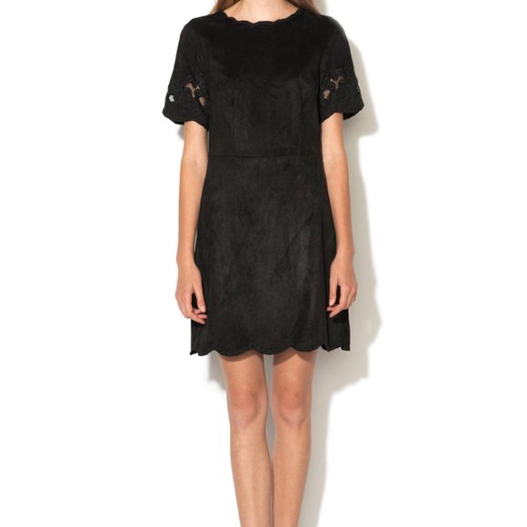 Little Black Dress - Picture 3 of 3